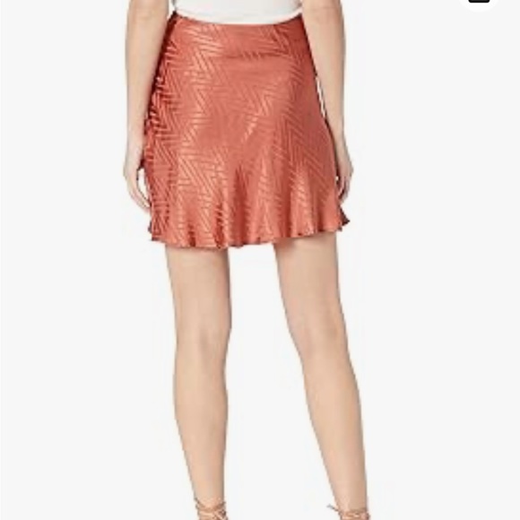 ASTR The Label Venus Mini Slip Skirt Size Small REVOLVE Rust Color NEW - Picture 11 of 11